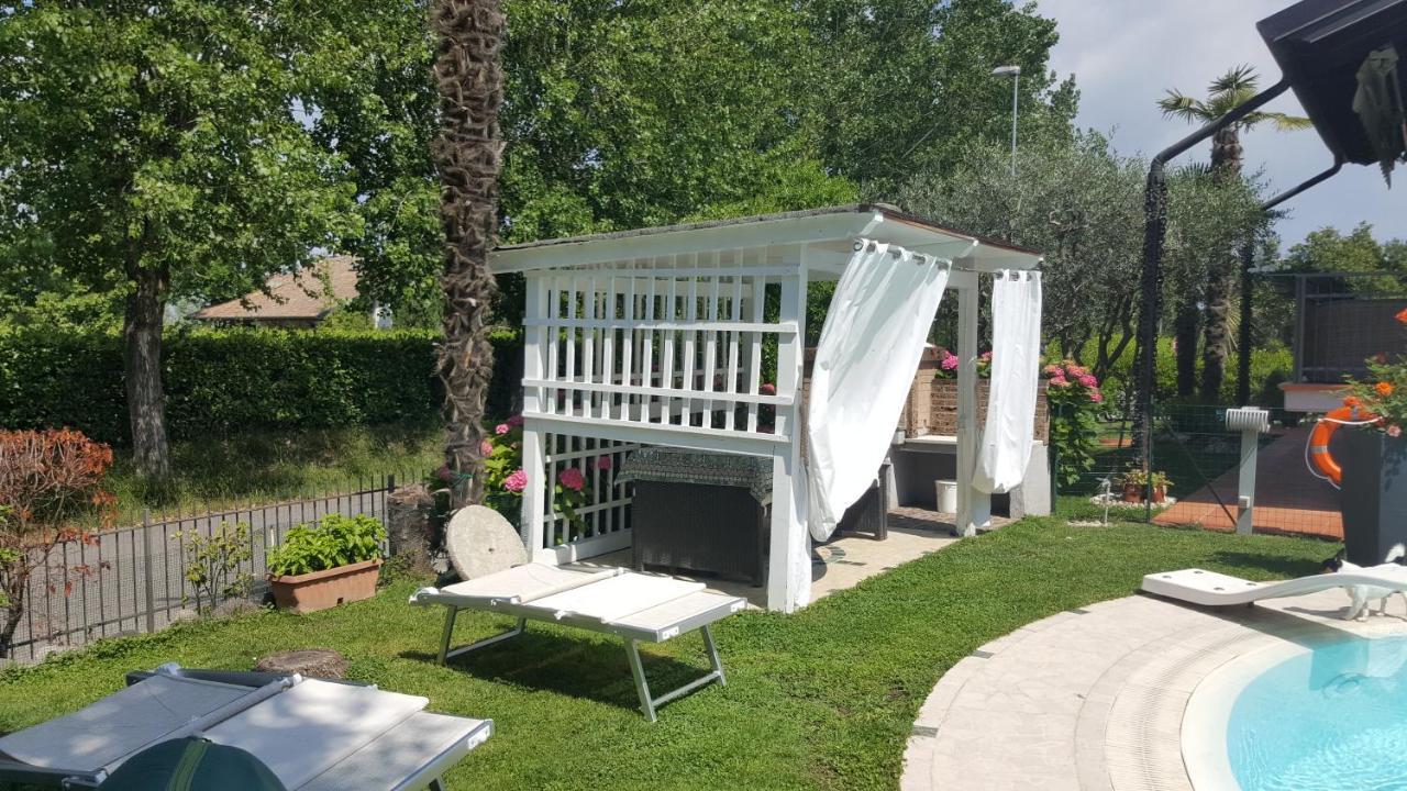 B&B Casa Gaia - 시르미오네 외부 사진