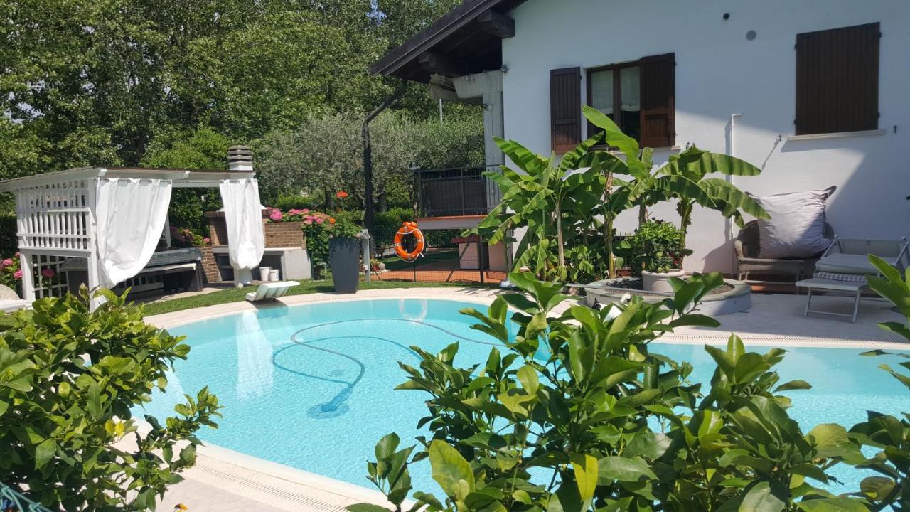 B&B Casa Gaia - 시르미오네 외부 사진